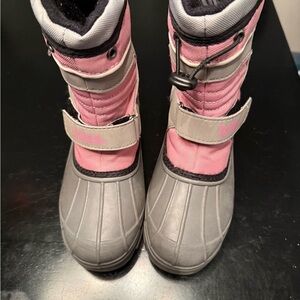 Totes Pink and Gray Snow Boots Girls Sz 2